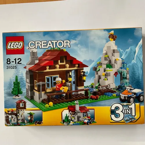 LEGO 31025 Creator - Berghütte - LEGO® Creator Set mit 550 Teilen, 3-in-1 Modell: Berghütte, Bergwarte oder Blockhaus, ideal für abenteuerlustige Kinder ab 8 Jahren.