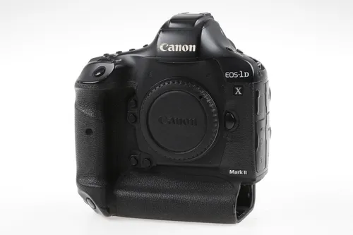 CANON EOS-1D X Mark II - Profi DSLR-Kamera - Spiegelreflexkamera mit 20,2 MP, 4K-Filmaufnahmen und schnellem Autofokus. Ideal für Profifotografen und ambitionierte Hobbyisten.