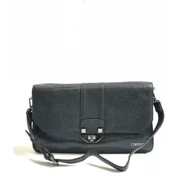 Cinque Handtasche Concetta Leder Schwarz - Stilvolle Clutch für Damen - Elegante Clutch aus hochwertigem Leder mit abnehmbarem Trageriemen und praktischen Fächern für optimale Organisation. Ideal für besondere Anlässe.
