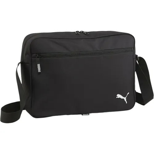 PUMA TEAM Messenger Bag - Fußballtaschen mit stylischem Design, geräumigem Hauptfach und verstellbarem Schultergurt für urbanen Komfort und Sicherheit.