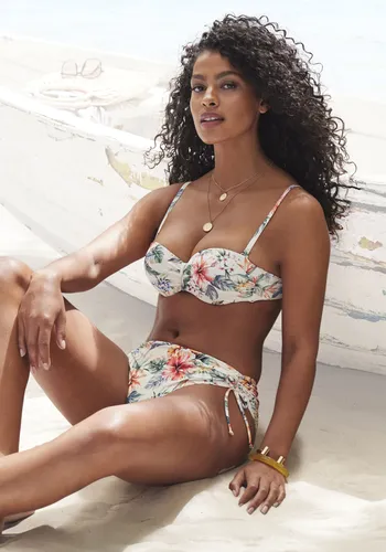 LASCANA Bügel-Bandeau-Bikini-Top Salsa - Neckholder-Bikini mit tollem Blumenprint, herausnehmbaren Kissen für Cup A und B und umweltfreundlichem Recycling-Polyamid für nachhaltigen Badespaß.