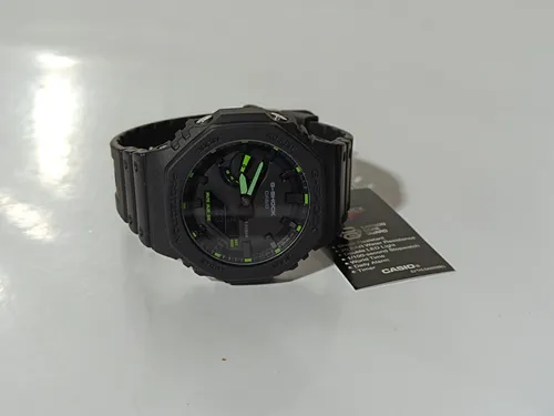 Casio G-Shock Herrenuhr CA.GA-2100-1A3ER - Robuste Armbanduhr aus Kunstharz und Karbon mit Alarm, Stoppuhr und leuchtender Anzeige – ideal für aktive Herren.