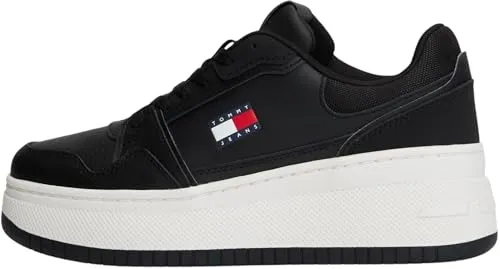 Keilsneaker TOMMY JEANS "TJW RETRO BASKET FLATFORM" - Sportliche Damen Sneaker mit Keilabsatz aus Leder und Lederimitat, ideal für einen trendigen Look mit Komfort und Stil.