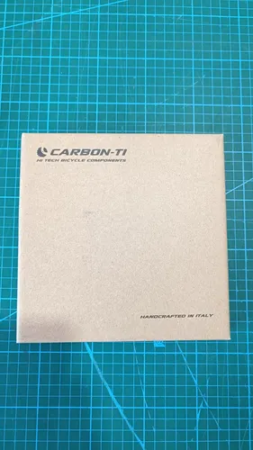 Carbon-Ti X-Rotor Steelcarbon 3 Center Lock 140 Bremsscheibe - Hochwertige Bremsscheibe mit 140 mm Durchmesser, aus robustem Stahl für zuverlässige Bremsleistung und geringes Gewicht von nur 86 g, ideal für anspruchsvolle Fahrradfahrer.