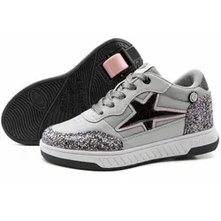 BREEZY ROLLERS Rollschuhe Sneaker 2-in-1 für Kinder 33 EU - Stylische 2-in-1 Rollschuhe und Sneaker in Größe 33, aus atmungsaktivem Synthetik. Ideal für sportliche Aktivitäten und Spielspaß. Bitte immer mit Schutzausrüstung verwenden.