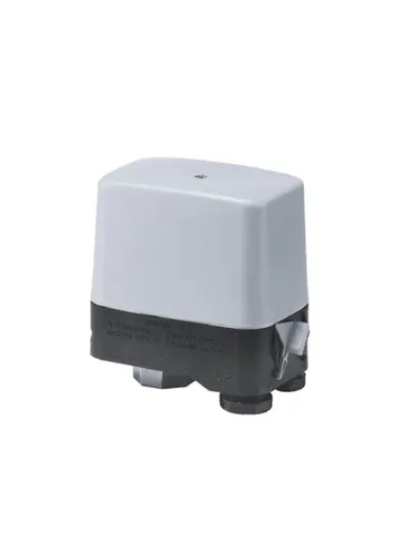 Danfoss CS Druckschalter 2-6 bar PE 031E021566 - Trenn- & Lastschalter mit einstellbarer Differenz und manuellem Schalter für zuverlässige Druckkontrolle in verschiedenen Anwendungen.