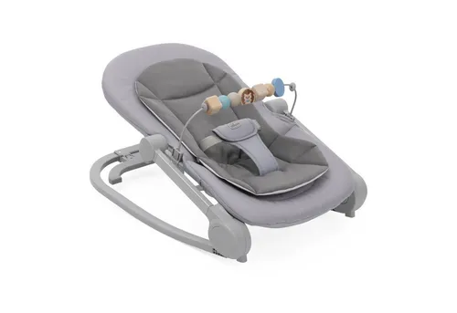 Chicco Wippe Magia 2-in-1 – Vielseitige Babywippe und Sitz - Die Chicco Magia Wippe wächst mit Ihrem Kind bis 18 kg. Sie bietet zwei Modi – schaukeln oder stabil – und kommt mit einer eleganten Holzspielstange zur Förderung der Neugier. Inklusive Mini-Reduzierer für optimale Unterstützung.