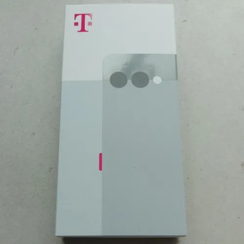 T-Mobile T Phone 3 Smartphone 128GB silber – 50MP OIS - Handy mit 128GB Speicher und 50MP Dual-Kamera, ideal für kreative Fotografie und lange Akkulaufzeit dank 5000mAh – perfekt für Alltag und Business.