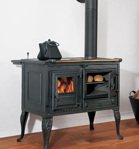 Globe Fire TITAN Küchenherd - 7 kW mit externer Luftzufuhr - Hochwertiger Küchenofen mit 7 kW Nennwärmeleistung, ideal für den Innenbereich. Energieeffizienzklasse A+ und elegantes Design in Schwarz.