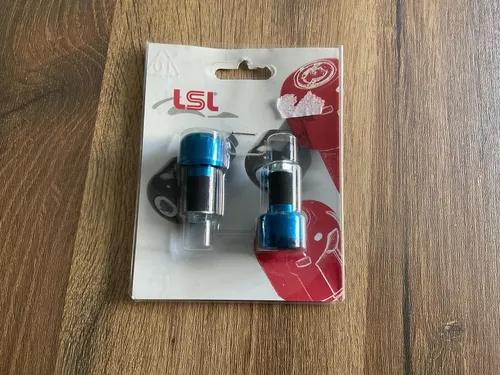 LSL Alu-Endstücke zyl. blau - Hochwertige Lenkerenden - Motorradzubehör mit abgerundeten, kurzen Lenkerenden für Alu- und X-Bar Lenker. Leicht und robust, ideal für individuelle Anpassungen. Sonderpreis gültig, nur solange Vorrat reicht!