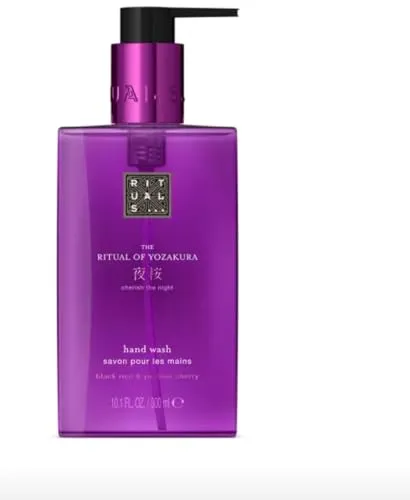 Rituals The Ritual Of Yozakura Flüssigseife 300ml - Erleben Sie die sanfte Reinigung mit Rituals The Ritual of Yozakura Hand Wash. Die seifenfreie Formel sorgt für ein angenehmes Hautgefühl und verwöhnt mit einem blumig-warmen Duft aus Kirschblüte, Amber und Vanille. Ideal für die tägliche Handpflege.