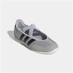 adidas Damen BARREDA Mary Jane Schuhe, Silber met./Core Black/Off White, 41 1/3 EU - Stylische Damen Schuhe mit regulärer Passform, strapazierfähigem Obermaterial und rutschfester Gummiaußensohle für besten Komfort im Alltag.
