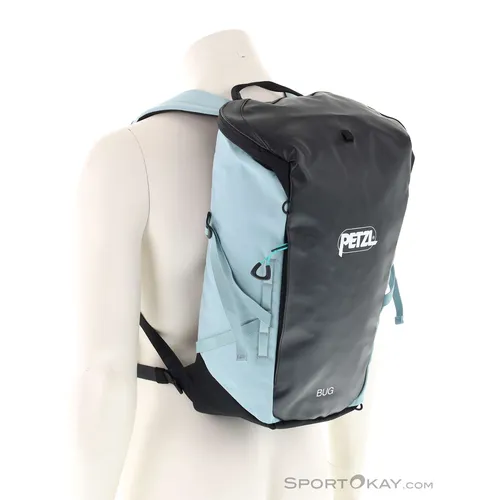 Bug - Kletterrucksack smoked blue - Der Bug von Petzl ist der ideale Kletterrucksack für Mehrseillängenrouten und den Alltag. Mit 18 Litern Volumen, gepolsterten Schulterträgern und praktischem Top-Zugang verbindet er Komfort und Funktionalität perfekt.