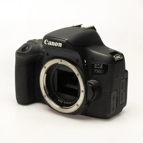 Canon EOS 750D DSLR Kamera mit 24,2 MP - Spiegelreflexkamera mit 1080p Full HD Filmaufnahme und Touchscreen, ideal für kreative Fotografie und Videografie.