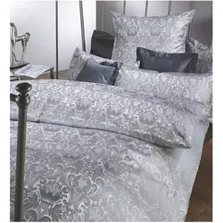 Curt Bauer Bettwäsche Florenz 155x220 cm + 80x80 cm - Elegante Perlgrau-Edition - Hochwertige Bettwäsche aus Mako-Brokat-Damast von Curt Bauer, ideal für stilvolle Schlafzimmer. Pflegeleicht, bügelleicht und in zeitloser Eleganz, perfekt für den gehobenen Wohnanspruch.