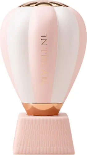 Albane Noble In The Air Eau de Parfum 100 ml - Eleganter Duft mit einer harmonischen Komposition aus würzigen und floralen Noten. Ideal für besondere Anlässe und die kühleren Jahreszeiten – verleiht einen Hauch von Stil und Raffinesse.