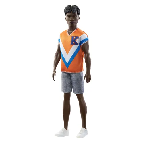 Barbie HPF79 - Ken Fashionistas-Puppe, sportlicher Pulli und Shorts, ideal für kreatives Spiel ab 3 Jahren