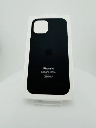 Apple iPhone 14 Silikon Case mit MagSafe - Mitternacht Original (MW5R3ZM/A) - Zubehör für Apple iPhone 14, schützt Ihr Gerät stilvoll und bietet MagSafe-Kompatibilität für einfaches kabelloses Laden.
