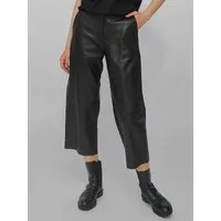 Elegante Damen-Lederhose JCC "31023629", Gr. 44, schwarz - Hochwertige Jeans aus 100% Lammleder mit elastischem Bund für hohen Tragekomfort und Bewegungsfreiheit. Der moderne Culotte-Schnitt verleiht eine stilvolle Silhouette.