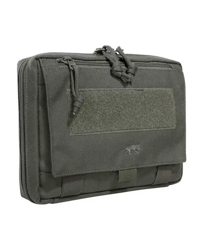 Tasmanian Tiger Taschenorganizer TT EDC Pouch IRR Steingrau Oliv - Kompakte M.O.L.L.E-Zipptasche für den taktischen Einsatz. Robustes Cordura-Material bietet optimale Organisation und schnellen Zugriff auf Ausrüstung. Ideal für den professionellen Einsatz und vielseitige Befestigungsmöglichkeiten.