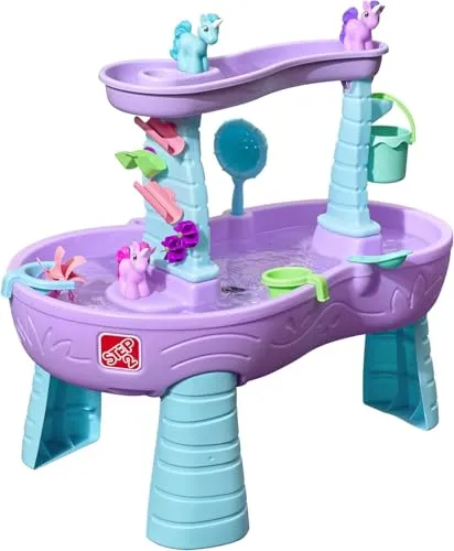 Step2 Rain Showers Wasserspieltisch Einhorn | Großer Wassertisch mit Zubehör - Wasserstraßen - Einhorn Wassertisch mit 13-teiligem Zubehör, fördert motorische Fähigkeiten und sorgt für stundenlangen Spritzspaß im Garten!