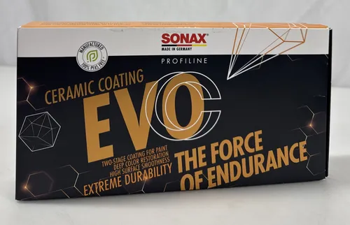 Sonax Lackversiegelung CeramicCoating CC Evo Set 8-teilig - Autopflege & Motorradpflege: Hochglänzende Keramikversiegelung schützt bis zu 5 Jahre vor Umwelteinflüssen und sorgt für einen selbstreinigenden Effekt auf Fahrzeuglacken.