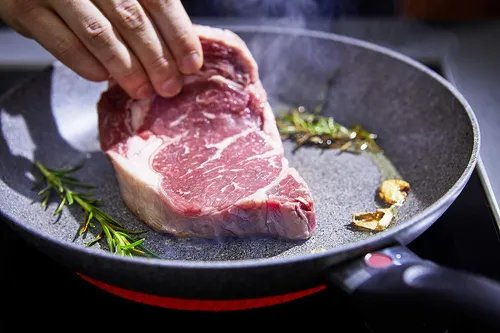 BALLARINI Ferrara Granitium Pfanne 20 cm - Pfanne mit langlebiger Antihaftbeschichtung, ideal für fettfreies Braten, geeignet für Induktion und andere Herdtypen.