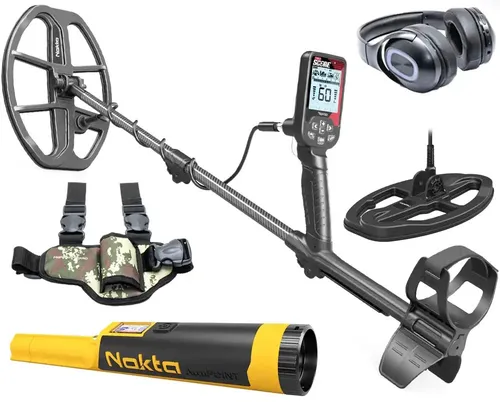 Nokta Triple Score Metalldetektor Pro mit BT Kopfhörern - Vielseitiger Metalldetektor mit 2 Suchspulen und Accupoint-Funktion. Ideal für präzise Suchergebnisse und komfortables Hören.