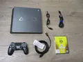 Sony PS4 Slim Konsole 1TB Days of Play Limited Edition + Controller + Spiel