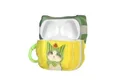 kwmobile Kopfhörer-Schutzhülle In-Ear Kopfhörer Case für Apple Airpods 4, Hülle mit Karabiner - Headphones Case - Katze & Kastanie Design