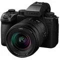 Lumix S5IIX + S 20-60MM F3.5-5.6