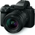 Panasonic Lumix S5 II X mit Lumix S 20-60mm F3,5-5,6 