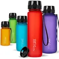 720°DGREE Trinkflasche 1l Sport “uberBottle“ softTouch +Sieb - BPA-Frei - Wasserflasche für Uni, Arbeit, Fitness, Fahrrad, Outdoor, Job - Sportflasche aus Tritan - Leicht, Stoßfest, Wiederverwendbar