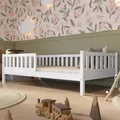 Crazy Pine Kinderbett 90x190 cm – Hohes Montessori Bodenbett aus Holz in Weiß mit Rausfallschutz – Sicheres Kleinkindbett – Skandinavisches Design, Leichte Montage - Crazy Basic
