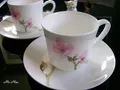 Rosenthal Fine Bone China Jade Magnolie 2 x Kaffeetassen mit Untere NEU 1.Wahl