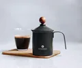 VIENESSO Manueller Hand-Milchaufschäumer aus Edelstahl mit Doppelsieb, 400 ml