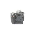 Nikon D4 + 282 Tsd. Auslösungen + Gut (248860)