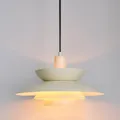 BUTLERS Pendellampe 1-flammig Eisen ø 30 cm x H 176 cm - SINGAPUR - Deckenleuchte für Flur & Küche | Hängeleuchte für das Schlafzimmer | Dekoration & Beleuchtung