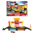 Mattel Disney Pixar Cars Autowaschanlagen-Spielset für Rennwagen mit Lightning McQueen-Spielzeugauto mit Farbwechseleffekt, ca. 50 cm lang, mit anderen Sets kombinierbar, JBM70