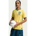 Nike Fußballtrikot Brasilien 2026 Heimtrikot Herren für Training und Spiel, mit Dri-FIT Technologie M (48/50)