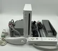 Nintendo Wii - Spielkonsole - Weiß + 1 Controller + Nunchuk - Gamecube fähig