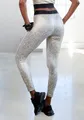 LASCANA ACTIVE Funktionsleggings Sportleggings mit glänzendem Leomuster und 3D-Schriftzug auf dem Bund