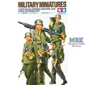 TAMIYA 35184 German Machine Gun Crew On Maneuver