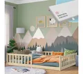 Bellabino Kinderbett Vere mit Rausfallschutz und Lattenrost (natur mit Matratze, Kiefer Massivholz), Bodenbett verfügbar in 80x160 & 90/120/140x200 cm