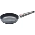 WOLL Gusspfanne Titanium Nowo 20 cm