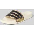 adidas Sportswear Badeschuhe mit Animal Print Modell 'ADILETTE SHOWER' in Offwhite, Größe 38