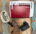 FRITZ!Box 7490 WLAN-Router Modem Rot/Weiß DSL Festnetz Internet mit 0 Bus ISDN