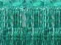 PartyDeco Lametta Vorhang 100x200cm - Folienvorhang mit Langen Fransen - grüner Hintergrund für Fotoshootings - Partyvorhang Disco & Party Glitzer Deko - Grün