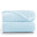 DecoKing RESTILO Kuscheldecke 70x150 cm hellblau Decke Microfaser Wohndecke Tagesdecke Fleece weich sanft kuschelig skandinavischer Stil hellblau Henry