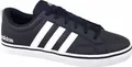 Adidas Sneakers HP6009 in Black color size 43 1/3